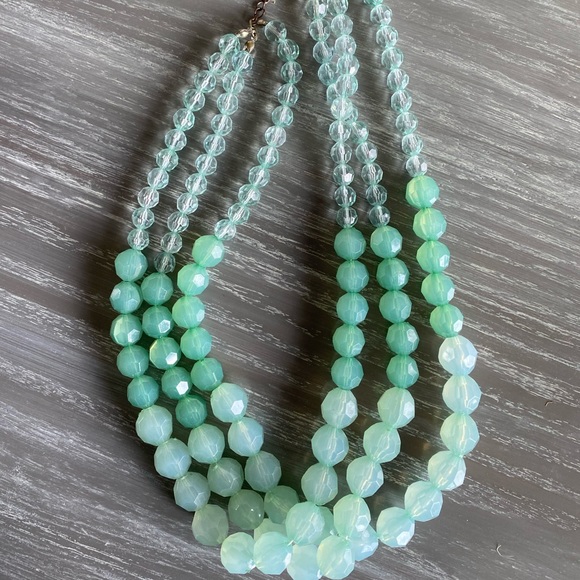 BUNDLE of statement necklaces - Picture 11 of 13